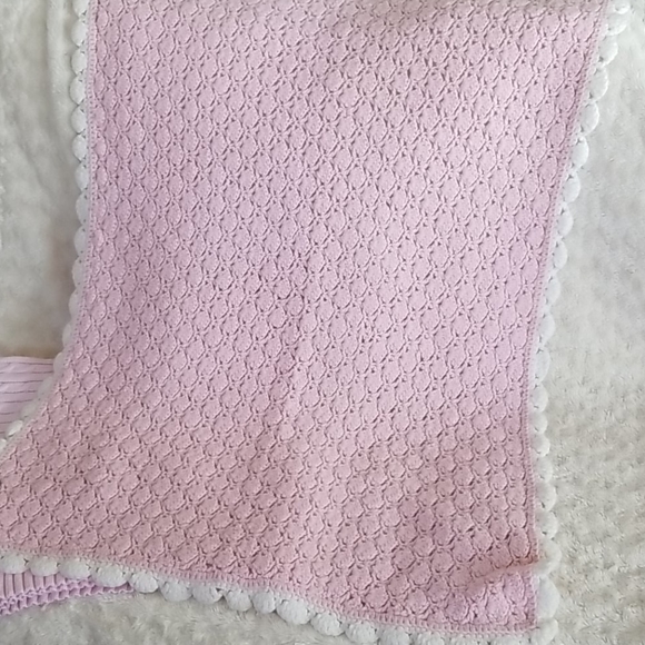 Baby girl blanket (Cable Knit) - Picture 2 of 6